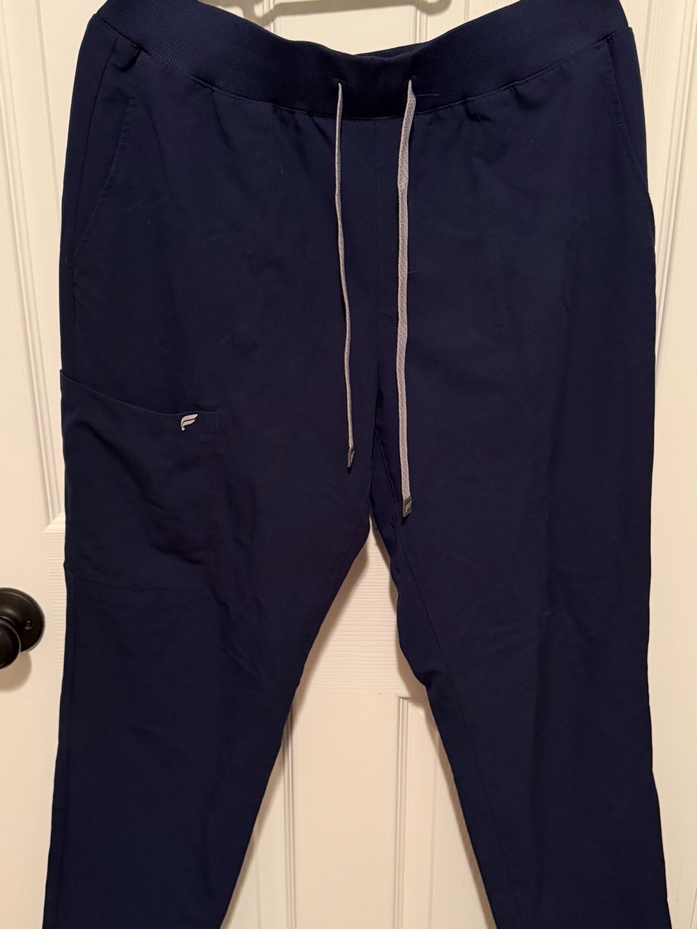 Fabletics Navy Scrub set